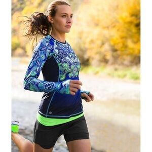 Athleta Runaway Blue Paisley Compression Top Pullover Yoga Athletic Size Small